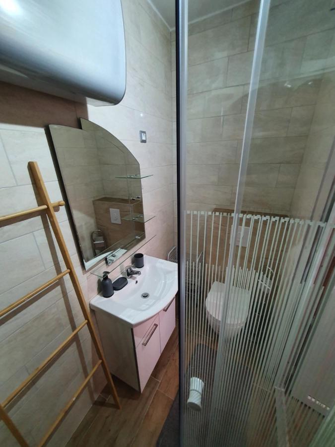 Zita - Heart Of Rovinj, Apartment For 2, Free Parking, 2Min Center, 5Min Beach Walk エクステリア 写真